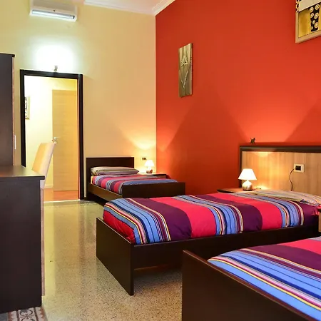 מלון Gli Aristogatti פלרמו