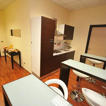 Gli Aristogatti 3* פלרמו